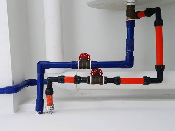 Installation de tuyauterie colorée professionnelle